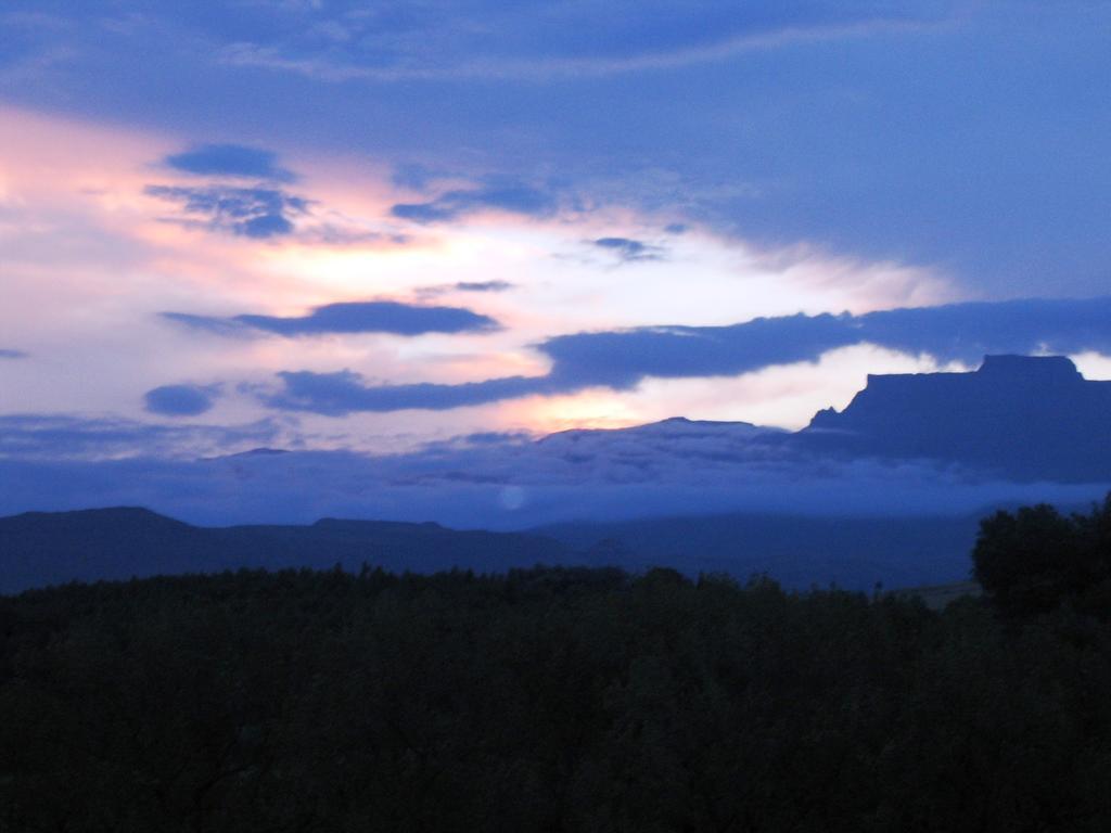 The Nest Drakensberg Mountain Resort Hotel Champagne Valley Εξωτερικό φωτογραφία